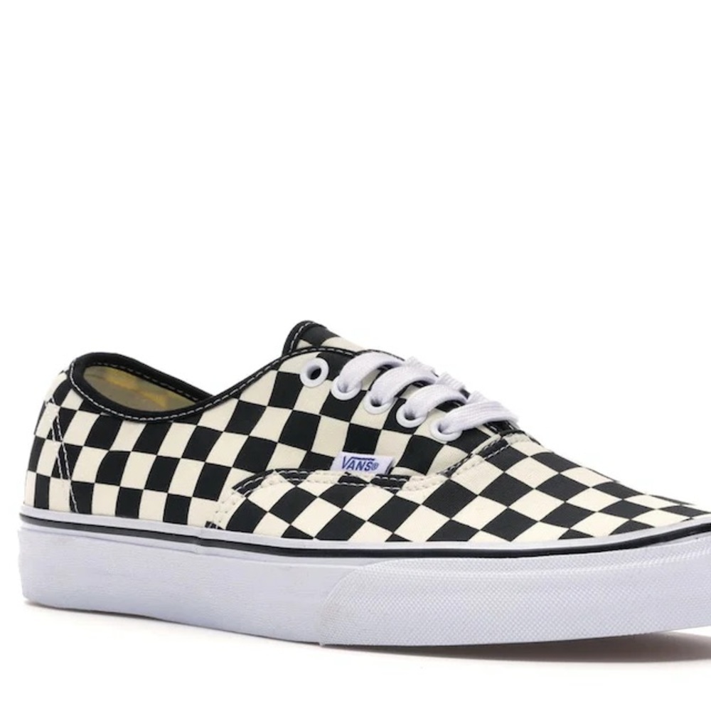 NIB Vans size 9 men’s/10.5 women’s